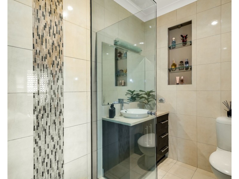 7 Martindale Court, Mount Lofty QLD 4350