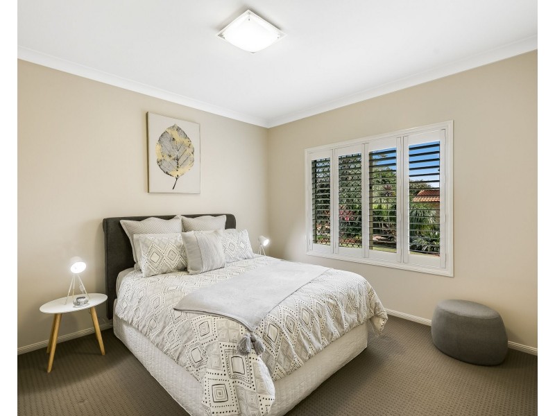 7 Martindale Court, Mount Lofty QLD 4350