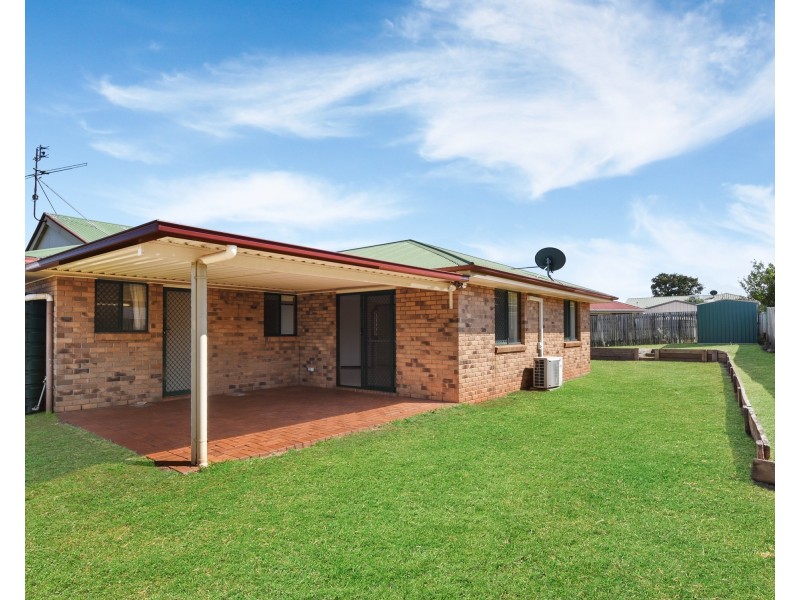 1 Glen Avon Court, Glenvale QLD 4350