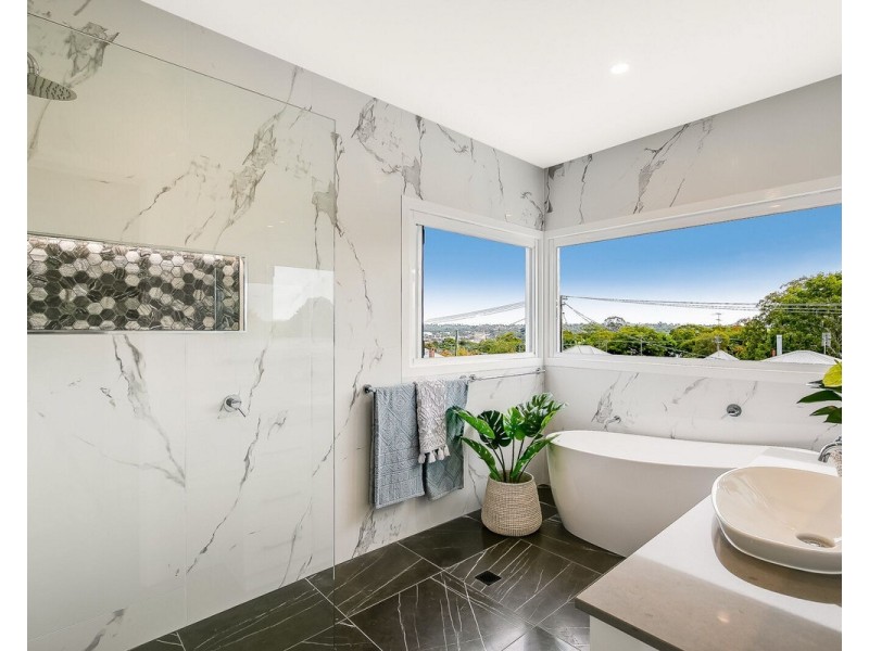 2a Partridge Street, North Toowoomba QLD 4350