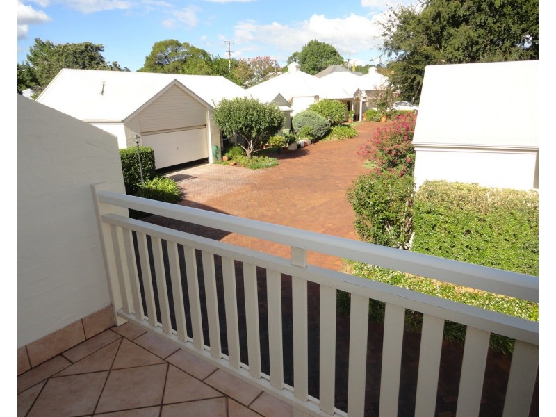 11/83 Mary Street, East Toowoomba QLD 4350