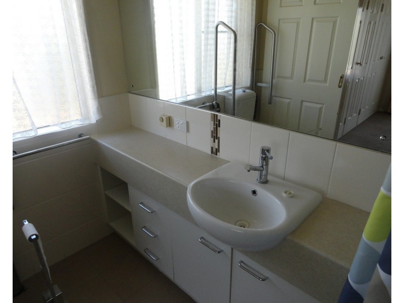 117 Spring Street, Middle Ridge QLD 4350