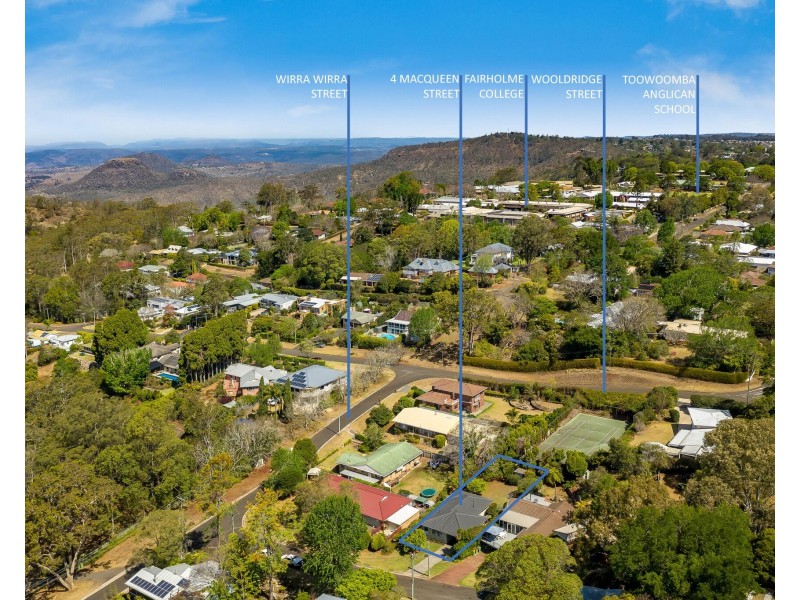 4 Macqueen Street, Mount Lofty QLD 4350