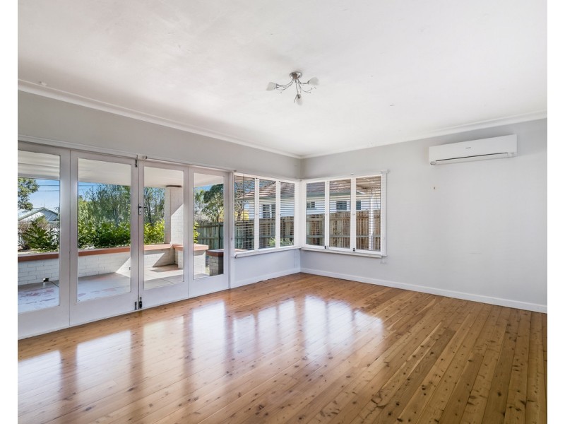 14 High Street, Rangeville QLD 4350