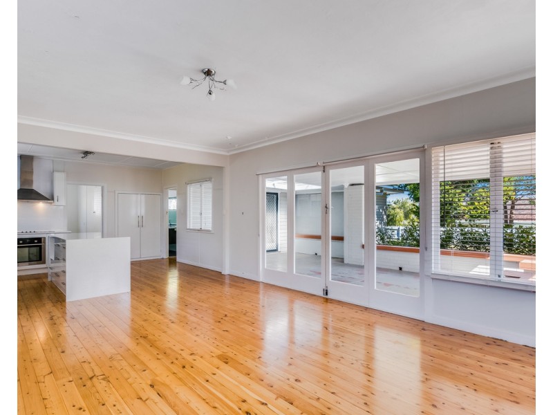 14 High Street, Rangeville QLD 4350