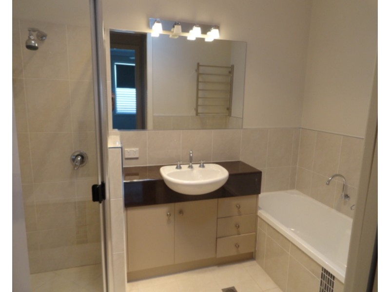 1/21 Kearney Street, Kearneys Spring QLD 4350