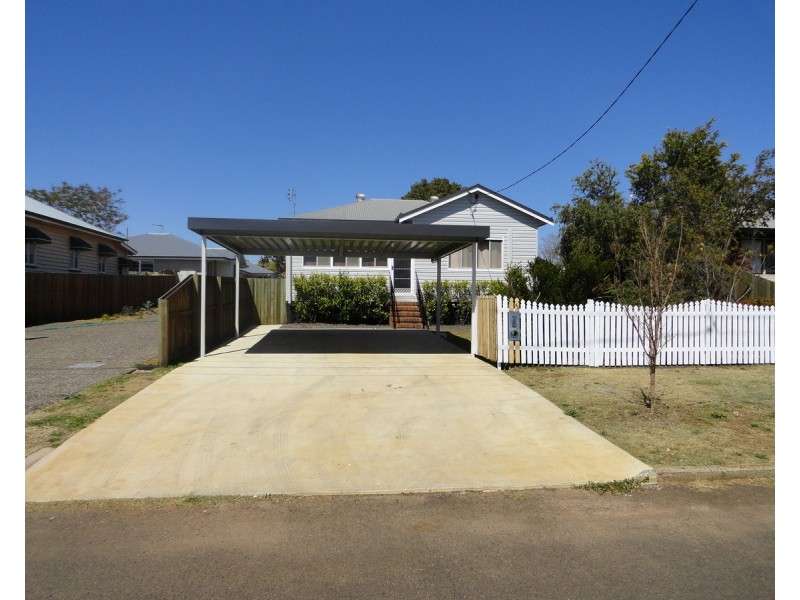 40 Dalmeny Street, Wilsonton QLD 4350