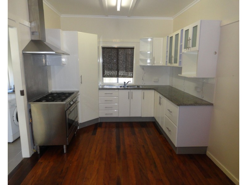 40 Dalmeny Street, Wilsonton QLD 4350