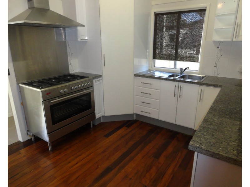 40 Dalmeny Street, Wilsonton QLD 4350