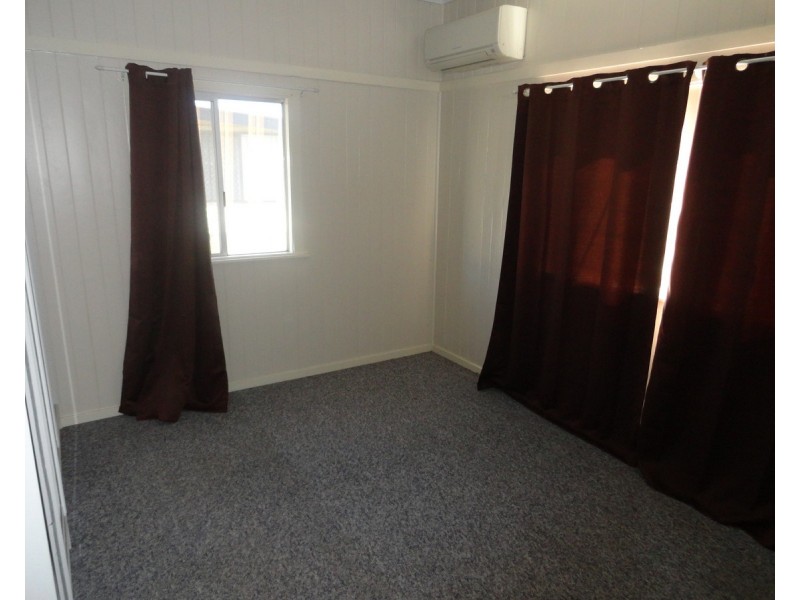 40 Dalmeny Street, Wilsonton QLD 4350