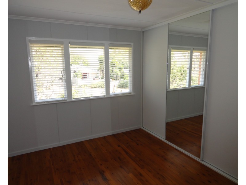 25 South Street, Rangeville QLD 4350