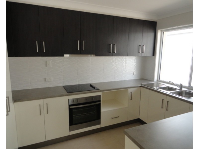 2/37 Ramsay Street, South Toowoomba QLD 4350