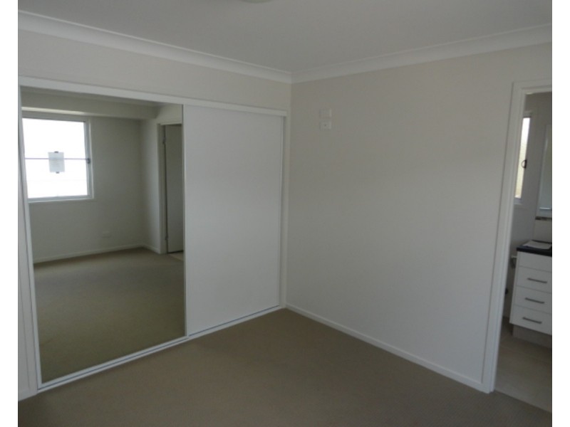 2/37 Ramsay Street, South Toowoomba QLD 4350