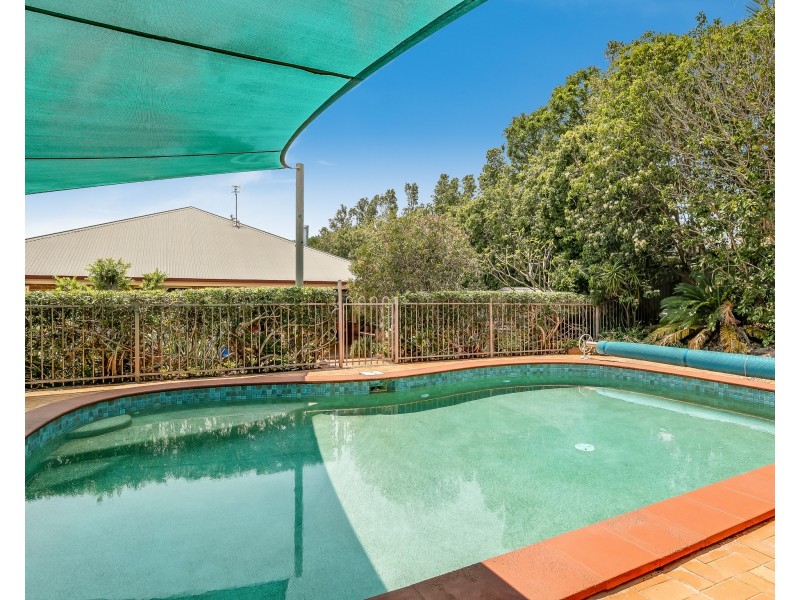 16 Parsley Drive, Middle Ridge QLD 4350