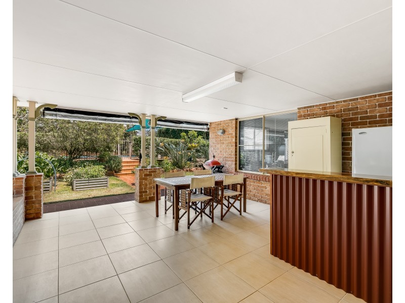 16 Parsley Drive, Middle Ridge QLD 4350