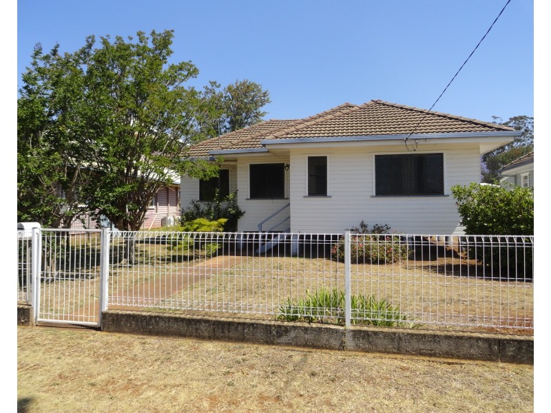 18 Dalmeny Street, Wilsonton QLD 4350
