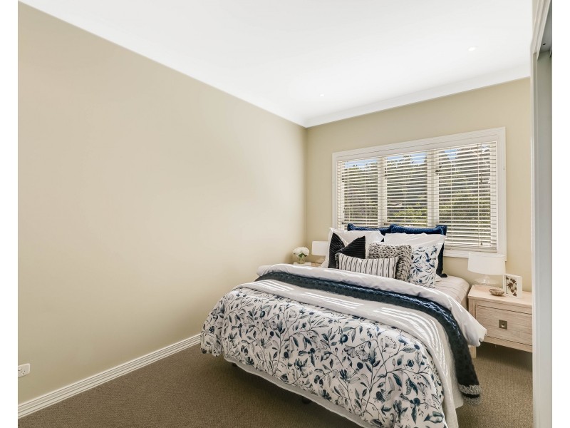 16 Flagstone Creek Road, Middle Ridge QLD 4350