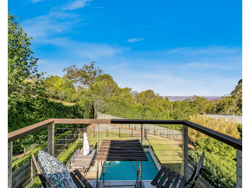 16 Flagstone Creek Road, Middle Ridge QLD 4350