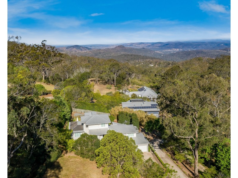 16 Flagstone Creek Road, Middle Ridge QLD 4350
