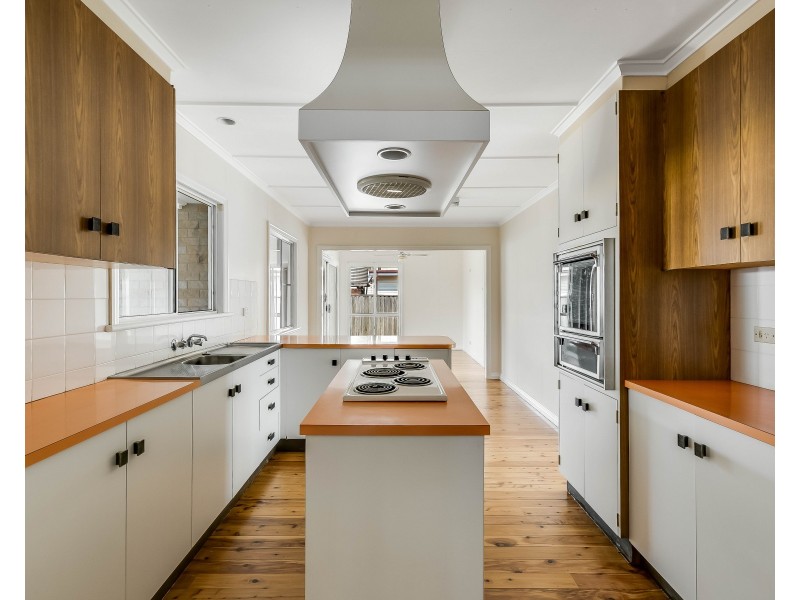 37 Parsons Street, Rangeville QLD 4350