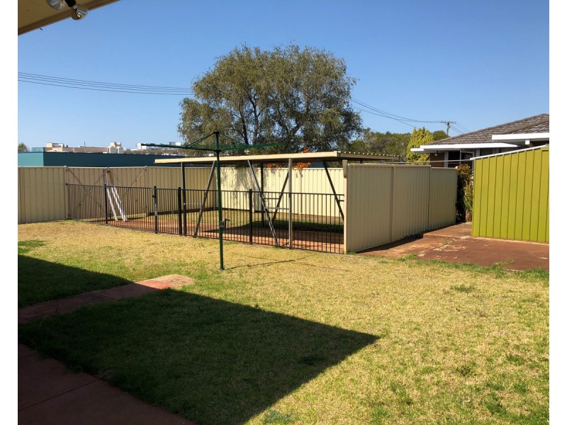 290 North Street, Rockville QLD 4350