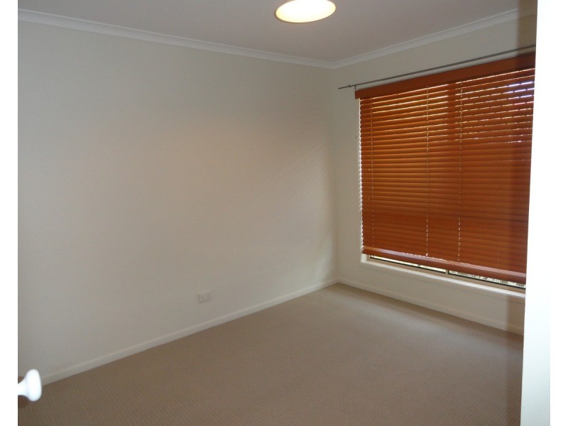 11 Dyson Drive, Darling Heights QLD 4350