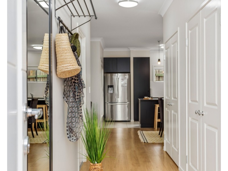 3/10 Spieker Street, Mount Lofty QLD 4350