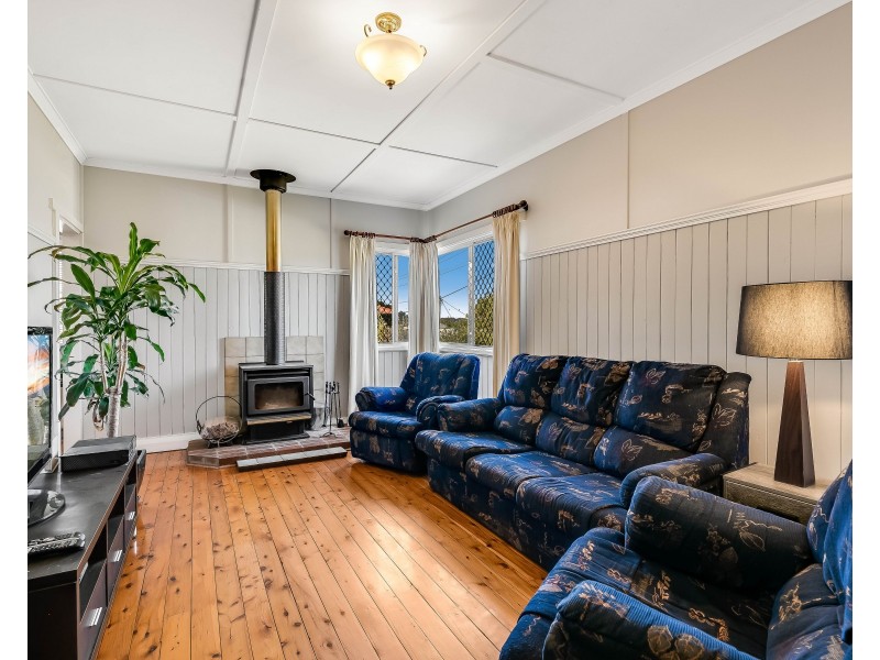 19 Beelbee Street, Harristown QLD 4350