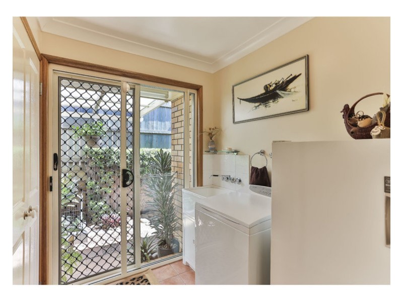 429 Hume Street, Kearneys Spring QLD 4350