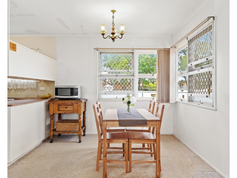 13 Cathro Street, Rockville QLD 4350