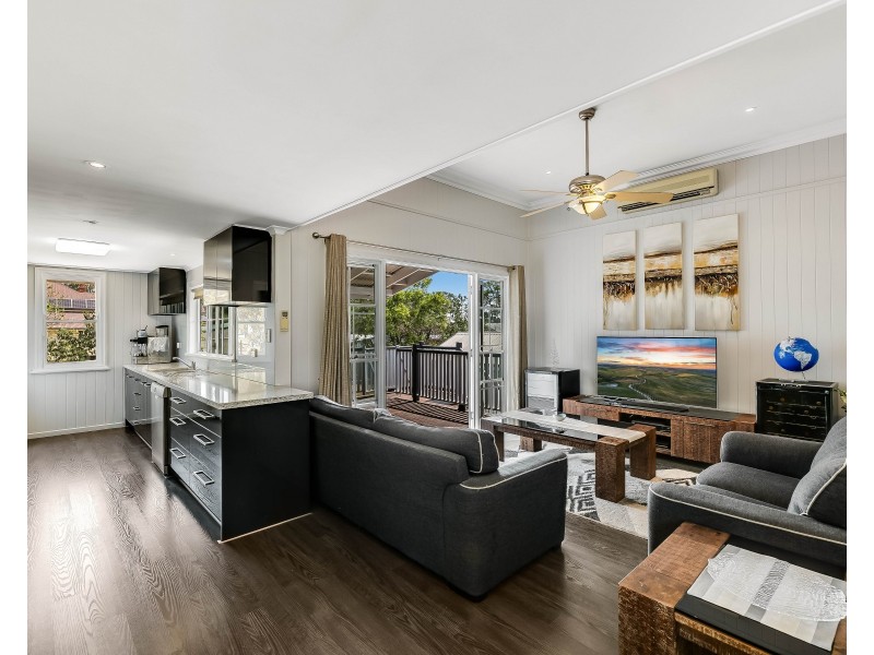 190 Long Street, South Toowoomba QLD 4350