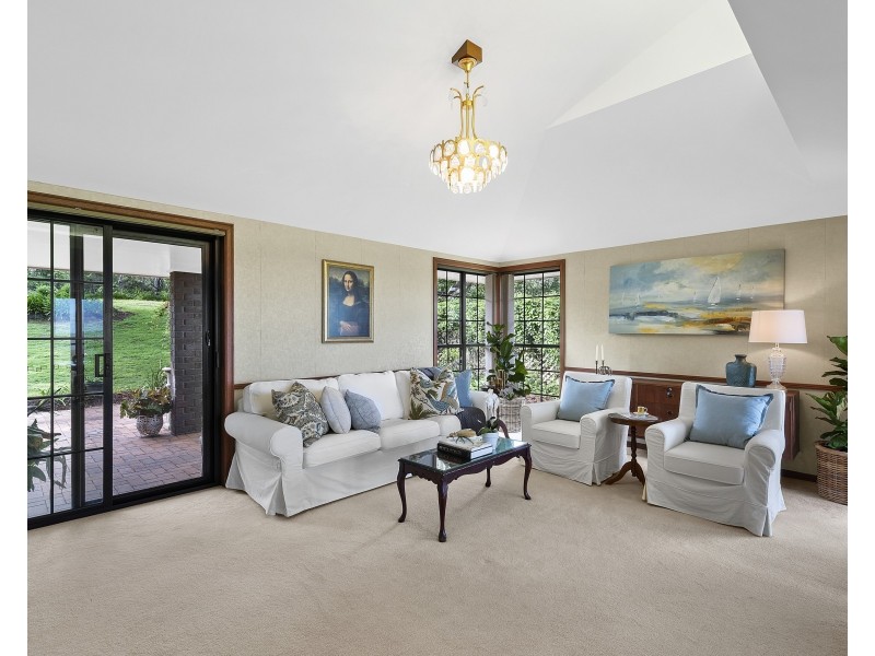 2 Burraway Court, Middle Ridge QLD 4350