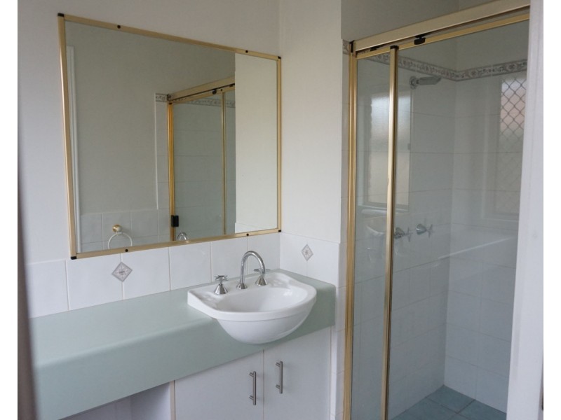 27 Paddington Court, Middle Ridge QLD 4350