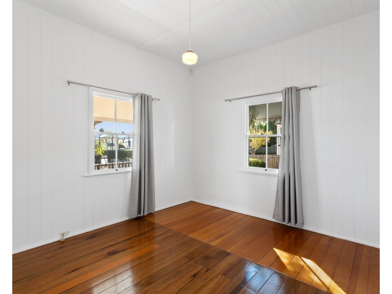 76 Mary Street, East Toowoomba QLD 4350