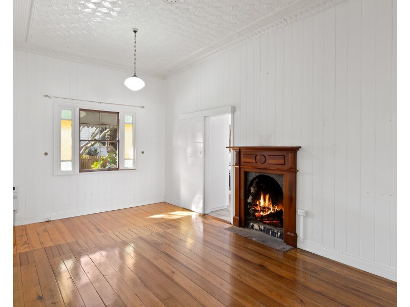 76 Mary Street, East Toowoomba QLD 4350