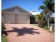 574 Hume Street, Middle Ridge QLD 4350