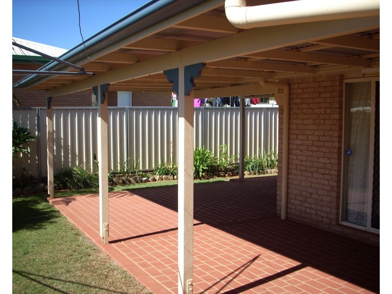 574 Hume Street, Middle Ridge QLD 4350