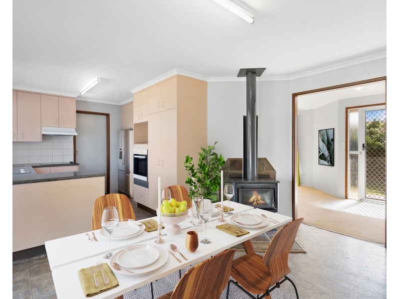 156 Hursley Road, Glenvale QLD 4350