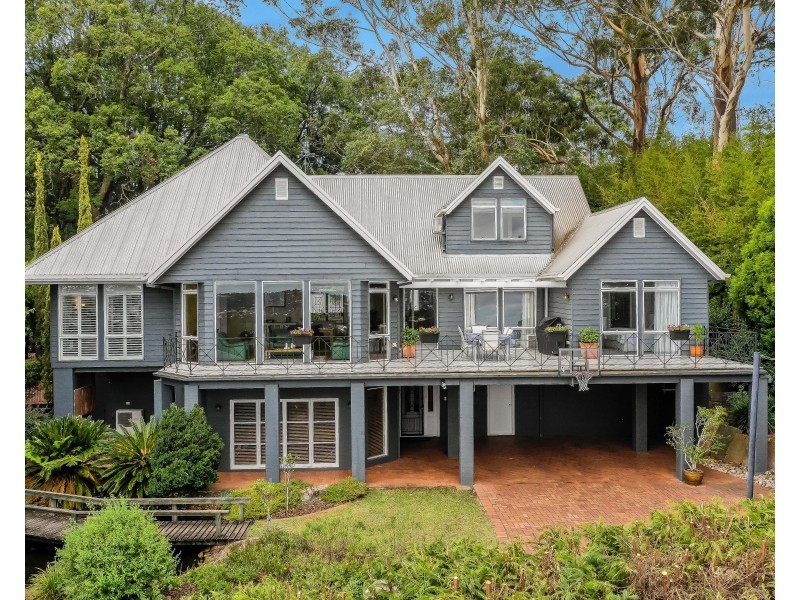 6 Roderic Court, Mount Lofty QLD 4350