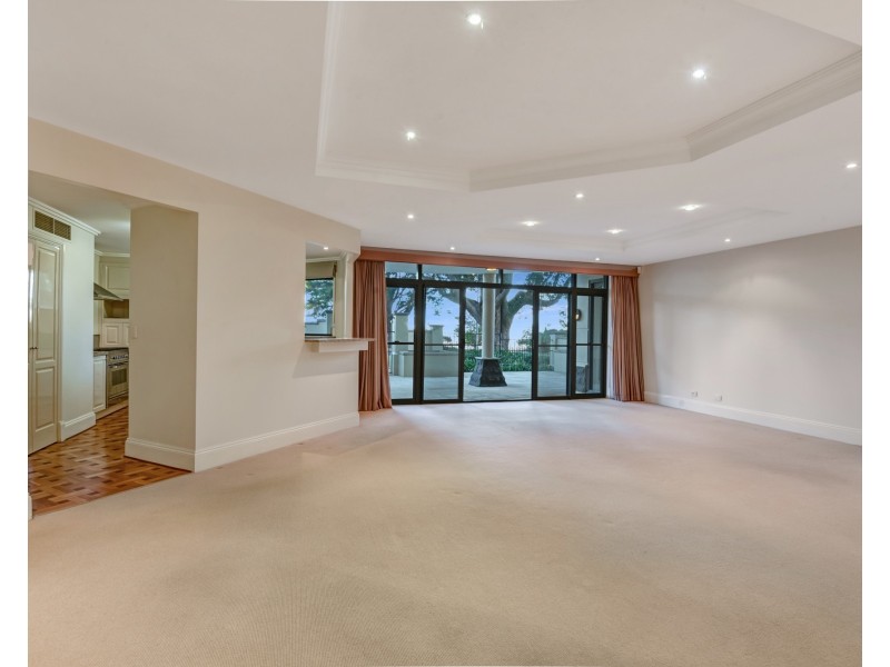 102/31 Tourist Road, East Toowoomba QLD 4350