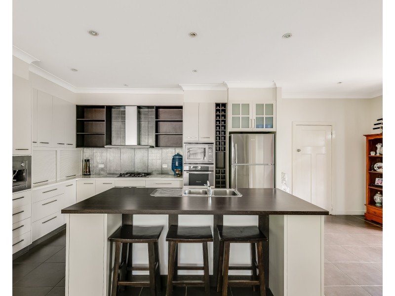 12 Carlton Street, North Toowoomba QLD 4350