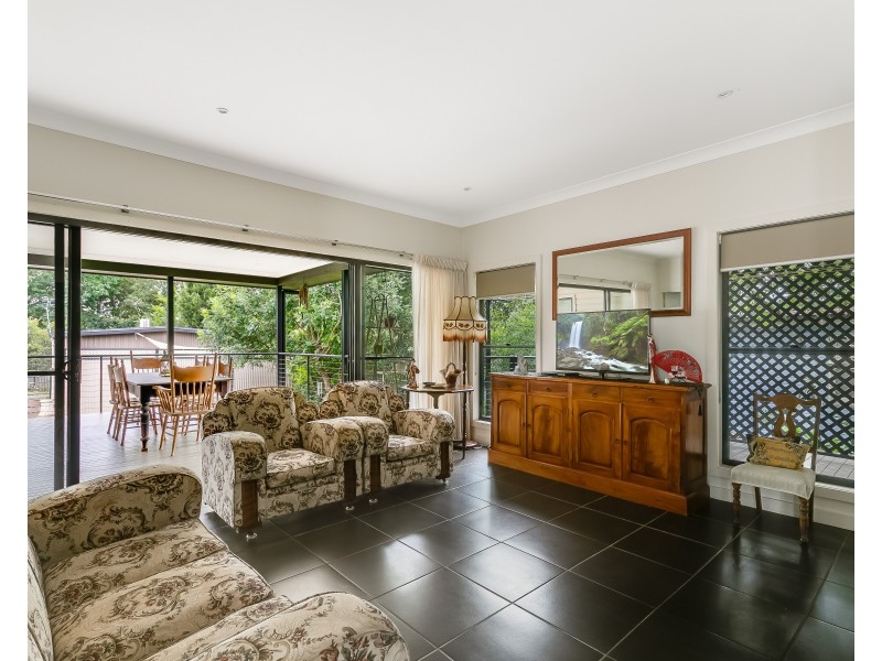 12 Carlton Street, North Toowoomba QLD 4350