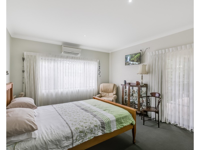 12 Carlton Street, North Toowoomba QLD 4350