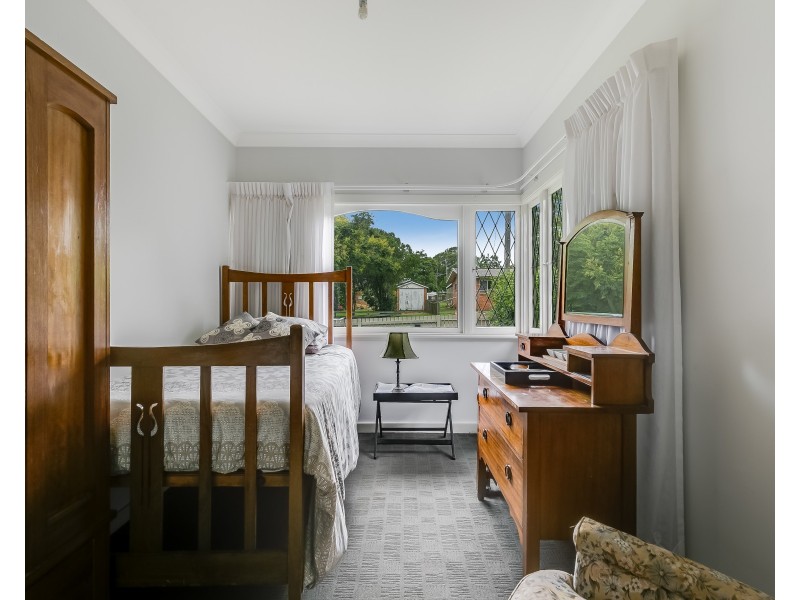 12 Carlton Street, North Toowoomba QLD 4350