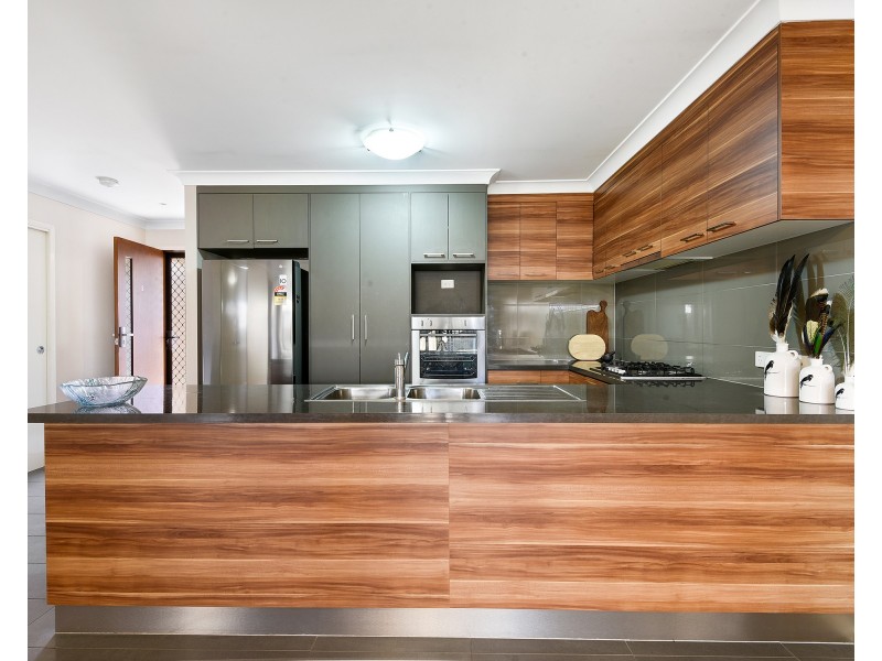 2/35 Perth Street, Rangeville QLD 4350