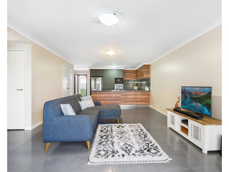 2/35 Perth Street, Rangeville QLD 4350