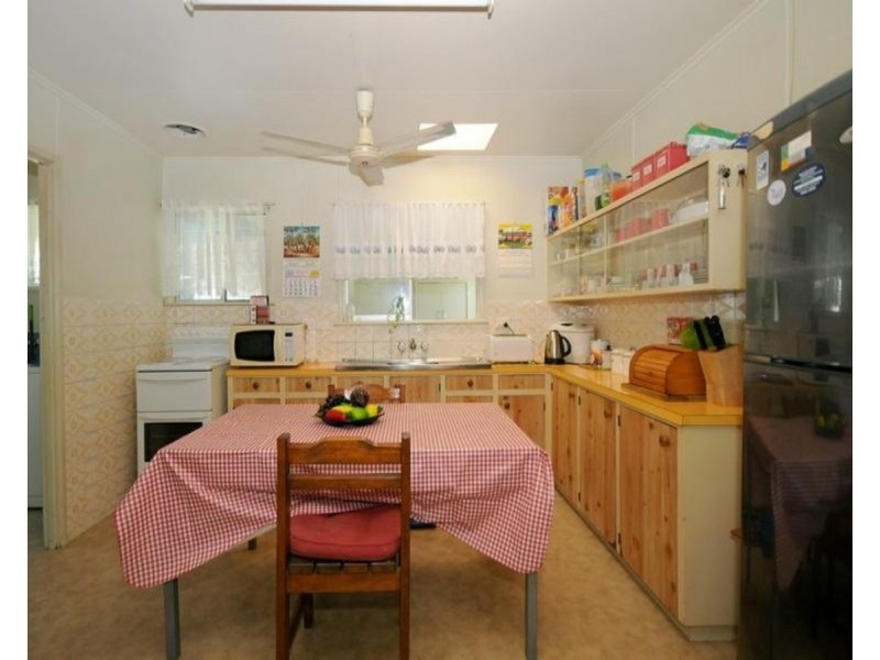 32 Wombyra Street, Newtown QLD 4350