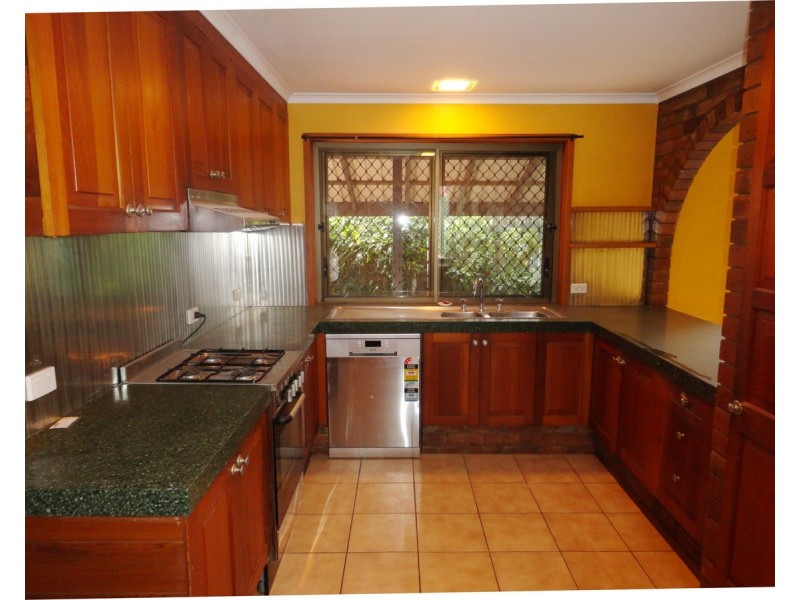 1 Cassia Street, Centenary Heights QLD 4350