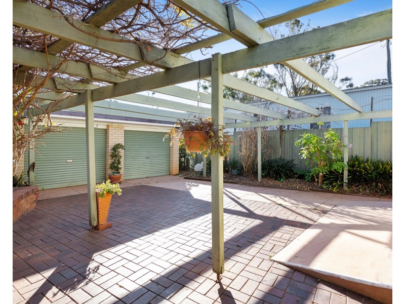 1 Heller Street, Rangeville QLD 4350