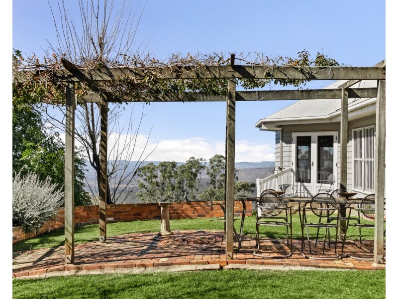 22 East Street, Redwood QLD 4350